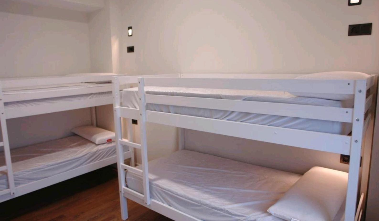 Hostel Trovadores Burgo 외부 사진